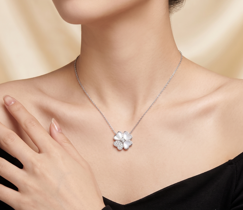 Charm Clover Necklace